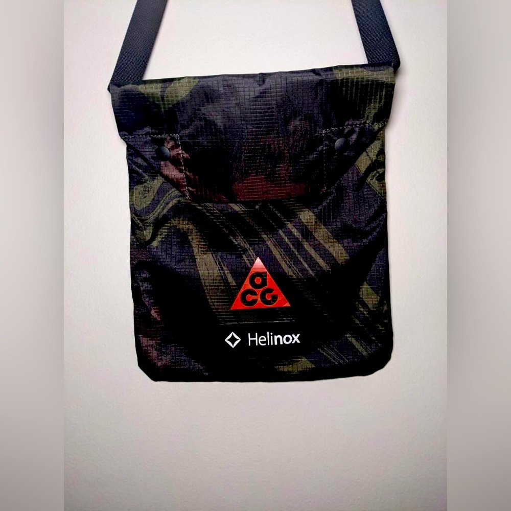 Nike ACG X Helinox Crossbody bag